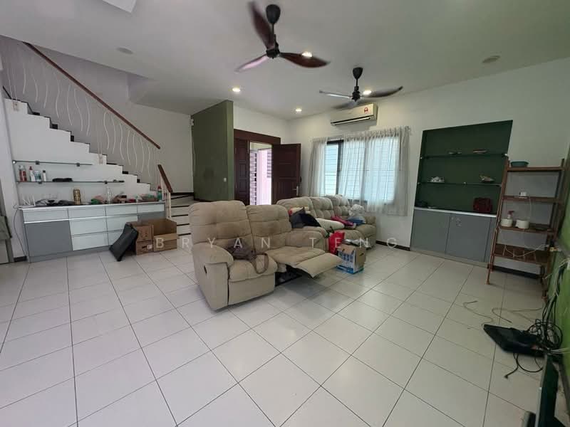 Rumah Teres 2 Tingkat untuk Dijual di Bayan Lepas (Penang) - Bryan Teng - Living Room - PropertyGuru.com.my