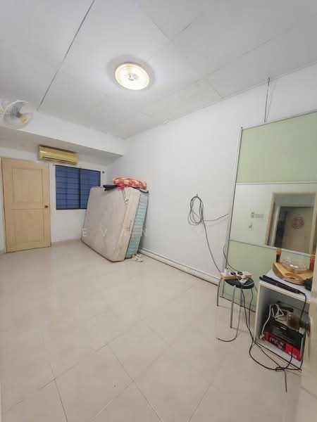 2-storey Terraced House for Sale in Saujana Puchong (Puchong) - Evan Goh - Bedroom - PropertyGuru.com.my
