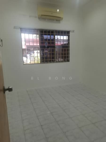 1-storey Terraced House for Sale in Tanjong Minyak (Melaka) - BL Bong - PropertyGuru.com.my