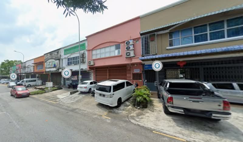 Factory for Rent in Taman Perindustrian Oug (Jalan Klang Lama (Old Klang Road)) - Bond Lee - Exterior - PropertyGuru.com.my