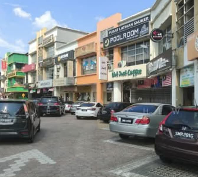 Shop for Sale in Austin Heights (Tebrau) - Jennie Chew - Exterior - PropertyGuru.com.my