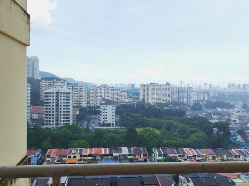 Kondominium untuk Dijual di Greenlane Park - Chris Teoh - Exterior - PropertyGuru.com.my