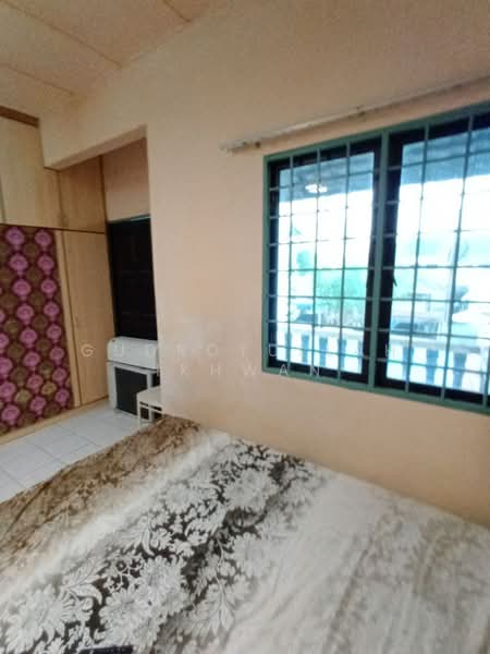 Rumah Teres 2 Tingkat untuk Dijual di Ulu Kelang (Kuala Lumpur) - Gudrotullah Ikhwan - Bedroom - PropertyGuru.com.my