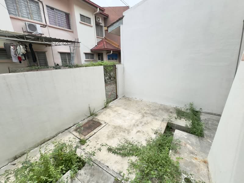 Rumah Teres 2 Tingkat untuk Dijual di TAMAN PUCHONG UTAMA (Puchong) - Ali Idris - Exterior - PropertyGuru.com.my
