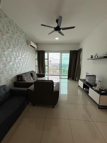Servis Apartment untuk Dijual di Pinnacle Tower - Jennie Chew - Living Room - PropertyGuru.com.my