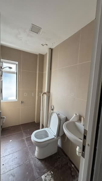 Office for Rent in Bandar Menjalara (Kuala Lumpur) - Desmond Tang - Bathroom - PropertyGuru.com.my