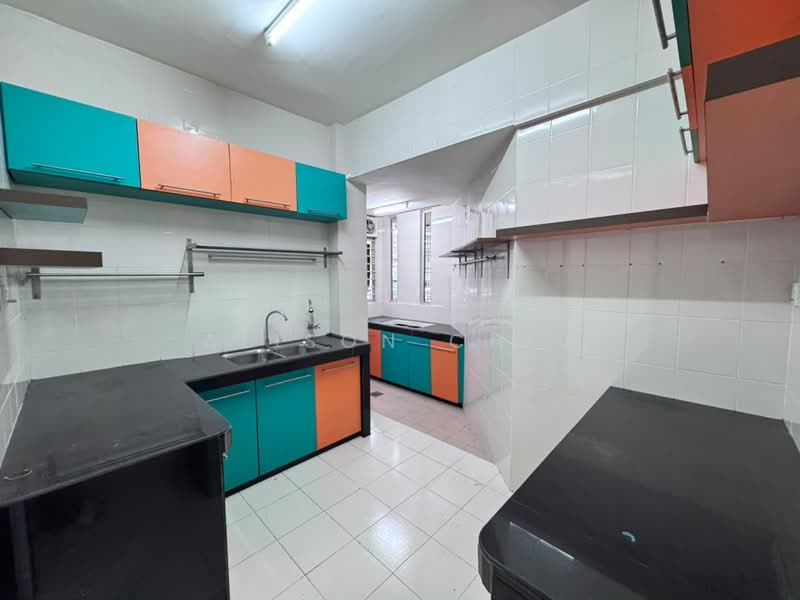 Pangsapuri untuk Dijual di Andari Townvilla - Alison Chiu - Kitchen - PropertyGuru.com.my