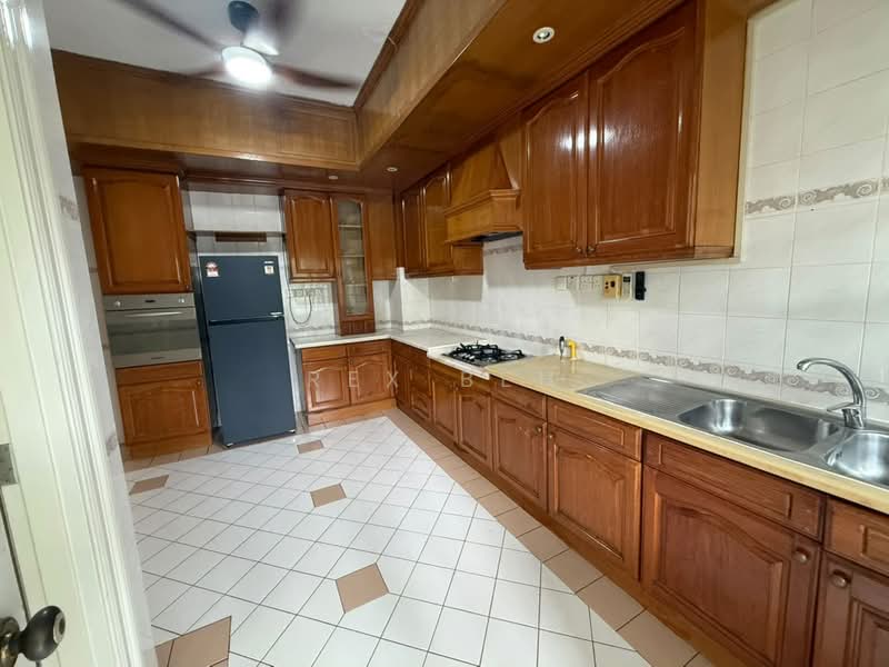 Kondominium untuk Disewa di Regal Villa - Rex Beh - Kitchen - PropertyGuru.com.my
