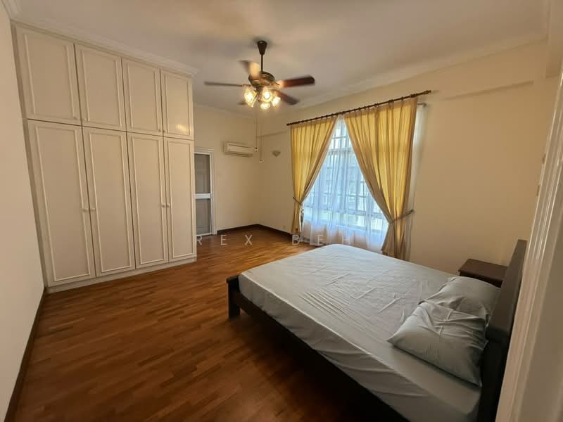 Kondominium untuk Disewa di Regal Villa - Rex Beh - Bedroom - PropertyGuru.com.my