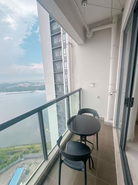Kondominium untuk Dijual di R&F Princess Cove Phase 2-Seine Region - Wei Jian Tan - Balcony - PropertyGuru.com.my