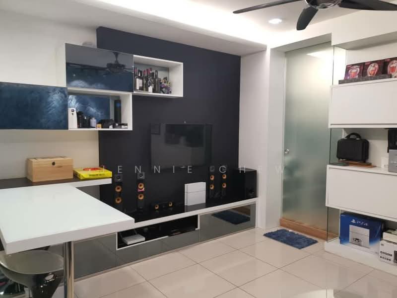 Pangsapuri untuk Dijual di Zennith Suites (Pangsapuri Kebun Teh) - Jennie Chew - Living Room - PropertyGuru.com.my