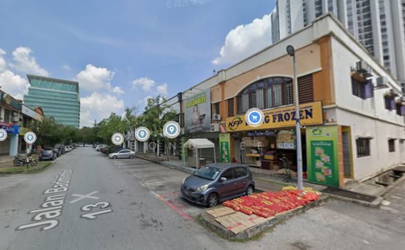 Shop for Rent in Seksyen 13 (Shah Alam) - Bond Lee - Exterior - PropertyGuru.com.my