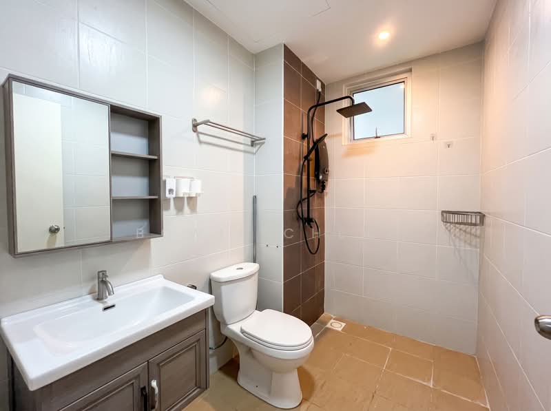 Pangsapuri untuk Disewa di Residensi Pandanmas 2 - Bowie Cheah - Bathroom - PropertyGuru.com.my