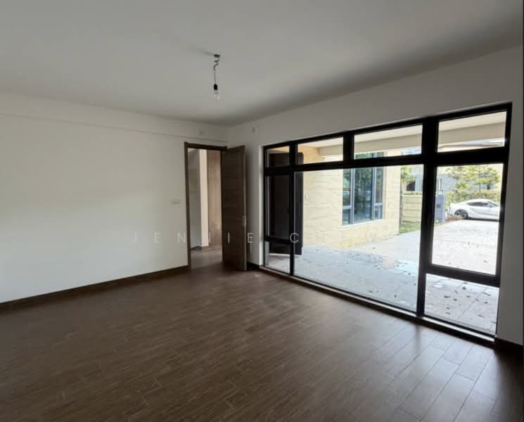 Rumah Kluster untuk Dijual di Forest City (Gelang Patah) - Jennie Chew - Living Room - PropertyGuru.com.my