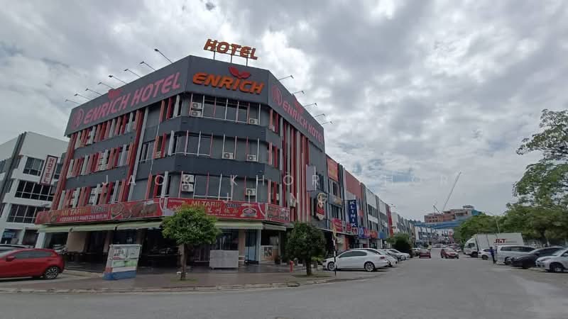 Shop for Rent in Setia Alam (Selangor) - Jack Khor Phor Jiing - Exterior - PropertyGuru.com.my