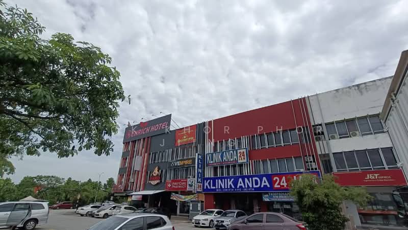 Shop for Rent in Setia Alam (Selangor) - Jack Khor Phor Jiing - Exterior - PropertyGuru.com.my