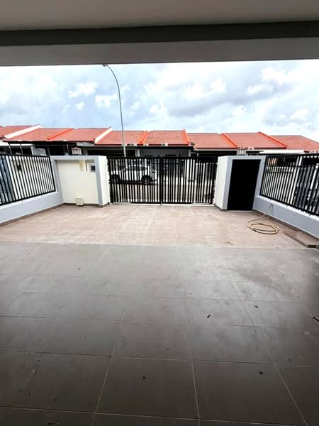 1-storey Terraced House for Sale in Taman Pelangi Indah (Ulu Tiram) - Calvin Lee - PropertyGuru.com.my