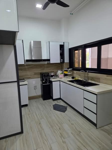 Bungalow for Rent in Seksyen 6 (Petaling Jaya) - Ray Gan - Kitchen - PropertyGuru.com.my