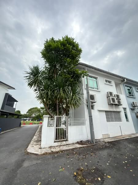 2-storey Terraced House for Sale in Taman Nusa Sentral (Iskandar Puteri (Nusajaya)) - Caroline Lai - Exterior - PropertyGuru.com.my