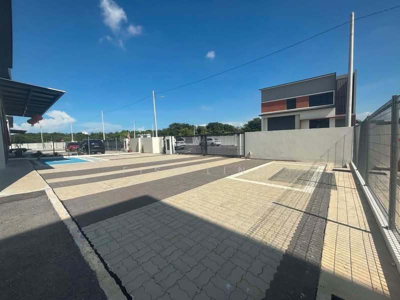 Semi-D Factory for Rent in Bukit Minyak (Penang) - Fish Ling - Exterior - PropertyGuru.com.my