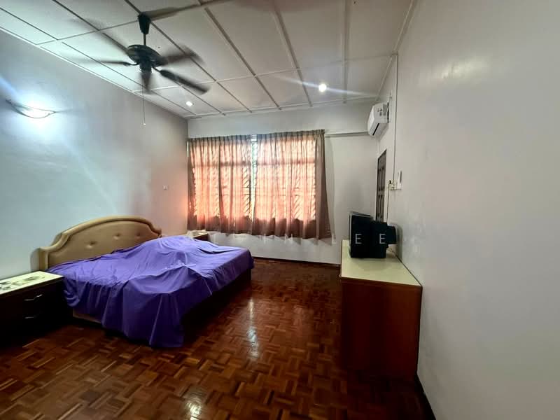 Rumah Teres 2 Tingkat untuk Dijual di Taman Ungku Tun Aminah (Skudai) - Calvin Lee - PropertyGuru.com.my