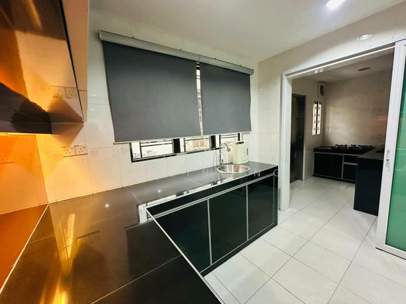 Rumah Teres 2 Tingkat untuk Dijual di Kangkar Pulai (Skudai) - Pauline Ng - Kitchen - PropertyGuru.com.my