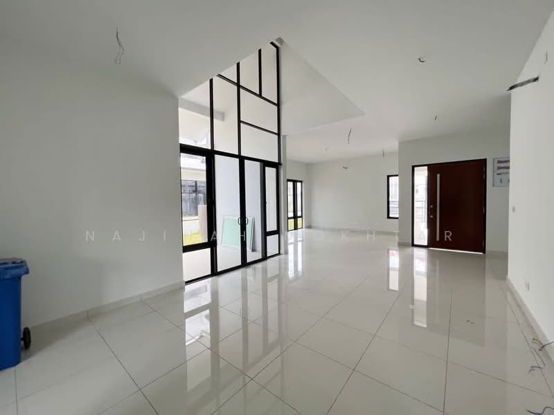 Semi-Detached House for Sale in Shah Alam (Selangor) - Najihah Mokhtar - PropertyGuru.com.my