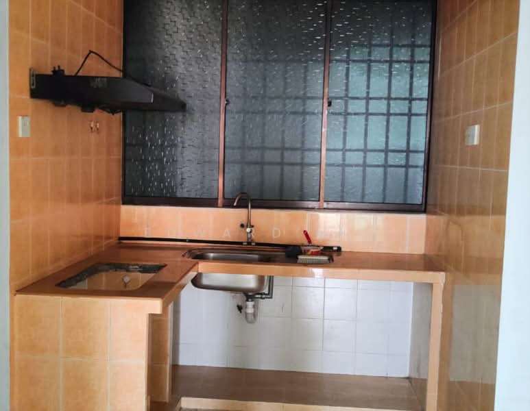 Apartment for Rent at BJ Court Apartment - Edward Lee - Kitchen - PropertyGuru.com.my