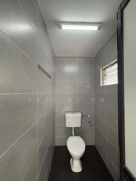 1-storey Terraced House for Sale in Taman Johor Jaya (Johor Bahru) - Pauline Ng - Bathroom - PropertyGuru.com.my