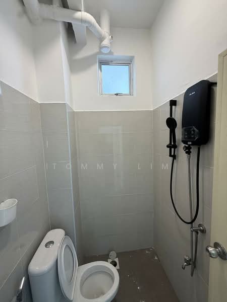 Pangsapuri untuk Dijual di Molek Ria - Tommy Lim - PropertyGuru.com.my