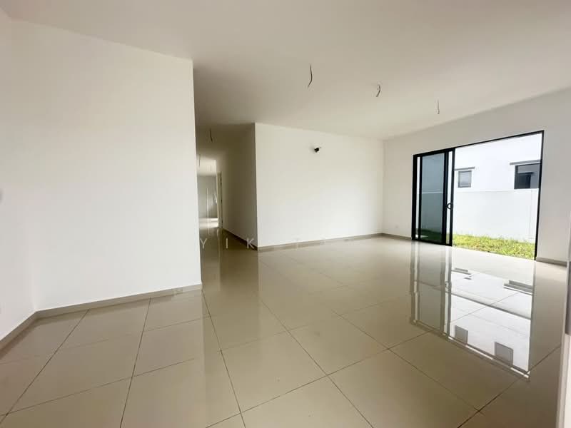 Cluster House for Sale in Taman Ekoflora (Johor Bahru) - Yik Tat - PropertyGuru.com.my