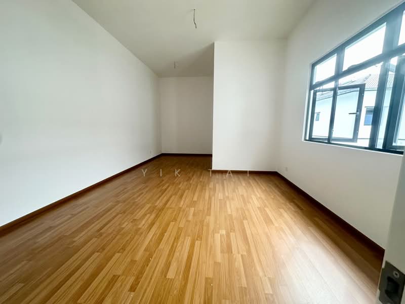 Cluster House for Sale in Taman Ekoflora (Johor Bahru) - Yik Tat - PropertyGuru.com.my