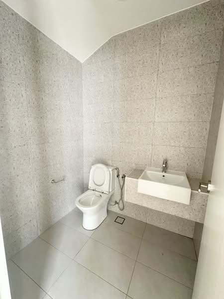 Cluster House for Sale in Taman Ekoflora (Johor Bahru) - Yik Tat - PropertyGuru.com.my