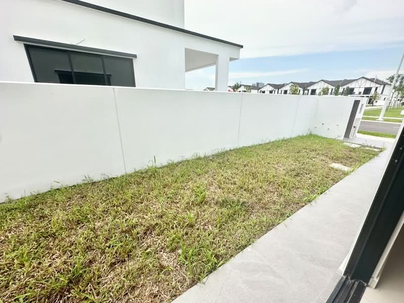 Cluster House for Sale in Taman Ekoflora (Johor Bahru) - Yik Tat - PropertyGuru.com.my