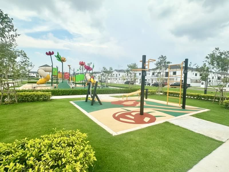 Cluster House for Sale in Taman Ekoflora (Johor Bahru) - Yik Tat - PropertyGuru.com.my