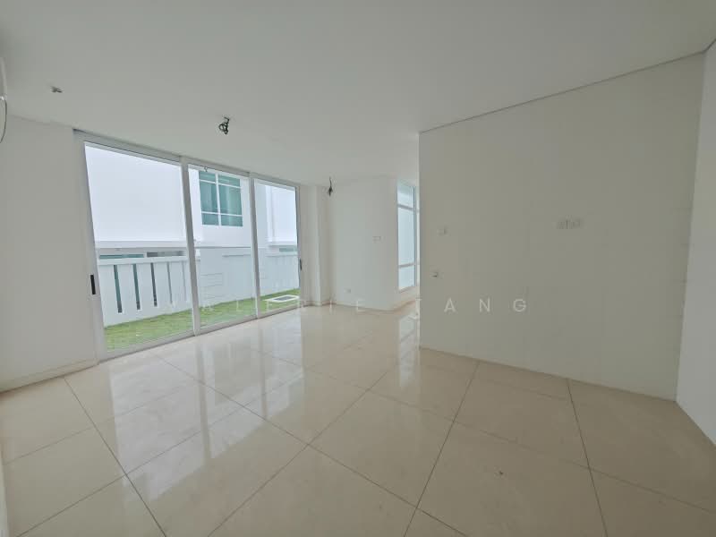 Semi-Detached House for Sale in Bandar Kinrara Seksyen 1 (Bandar Kinrara) - Valerie Tang - Living Room - PropertyGuru.com.my