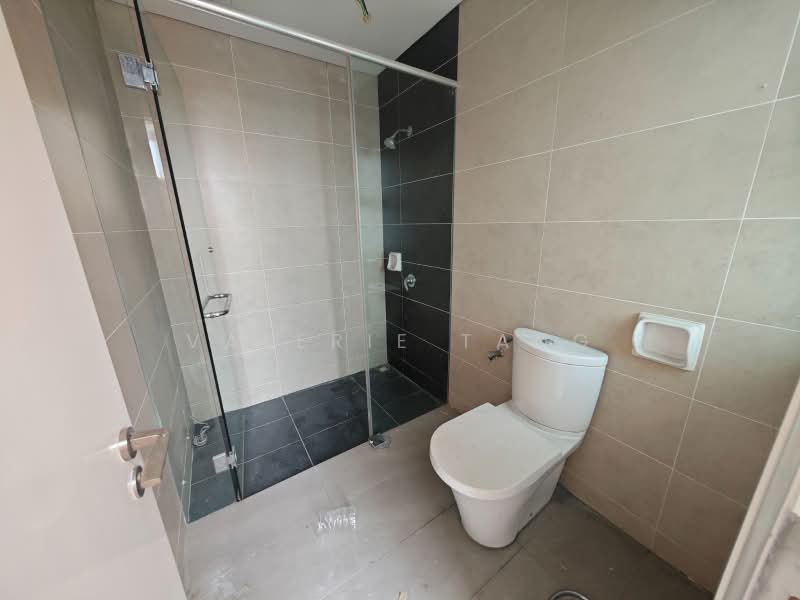 Semi-Detached House for Sale in Bandar Kinrara Seksyen 1 (Bandar Kinrara) - Valerie Tang - Bathroom - PropertyGuru.com.my