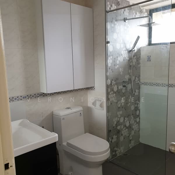 Kondominium untuk Disewa di Vista Damai - Veronica Lee - Bathroom - PropertyGuru.com.my