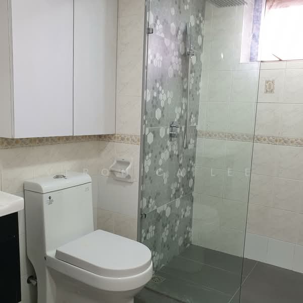 Kondominium untuk Disewa di Vista Damai - Veronica Lee - Bathroom - PropertyGuru.com.my