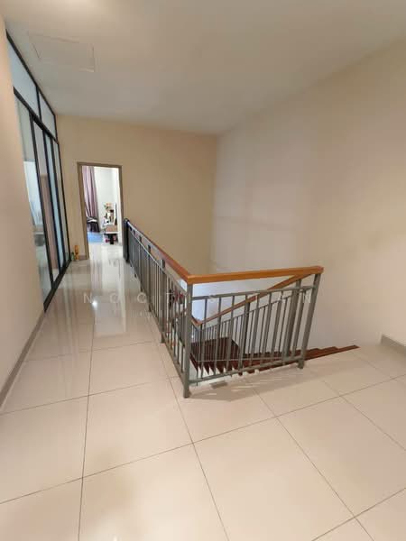 Rumah Kluster untuk Dijual di Kulai (Johor) - Noctis Tan - Corridor - PropertyGuru.com.my