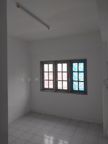 Kondominium untuk Disewa di Vista Condominium - Edward Lee - Interior - PropertyGuru.com.my