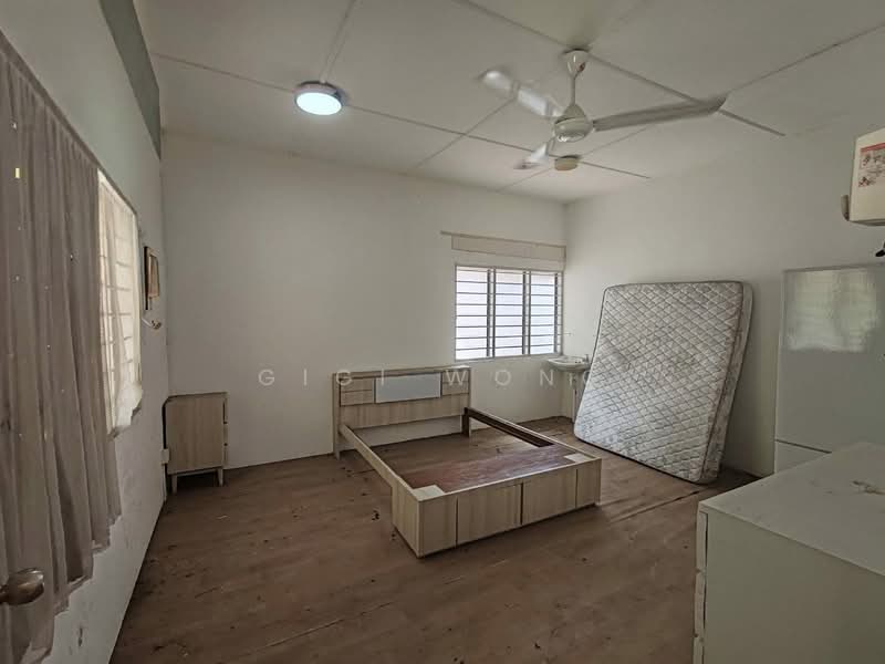 2-storey Terraced House for Sale in Taman Bukit Senjuang (Melaka City) - Gigi Wong - PropertyGuru.com.my