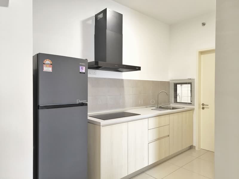 Servis Apartment untuk Disewa di D'Erica - Pearl Ho - Kitchen - PropertyGuru.com.my