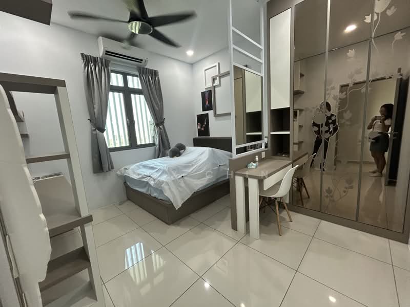 Kondominium untuk Dijual di Parkview Residence - Max Chin - Bedroom - PropertyGuru.com.my