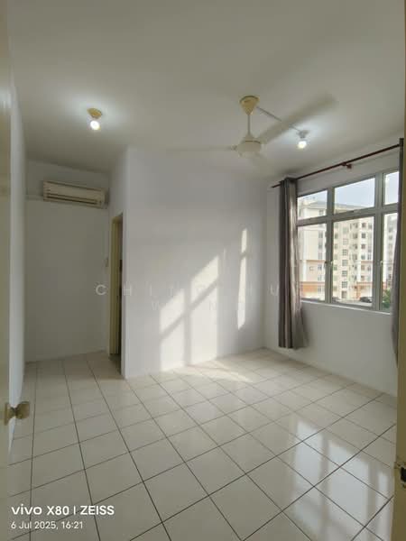 Apartment for Sale at Angkasa Apartment - Ching Hui Wong - Living Room - PropertyGuru.com.my