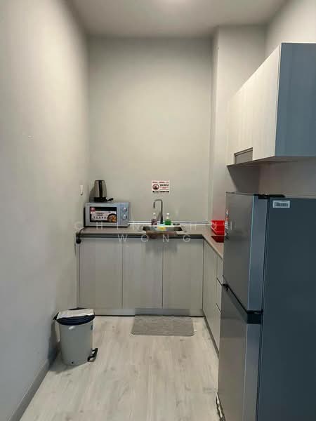 Servis Apartment untuk Dijual di Jesselton Quay CityPads - Ching Hui Wong - Kitchen - PropertyGuru.com.my