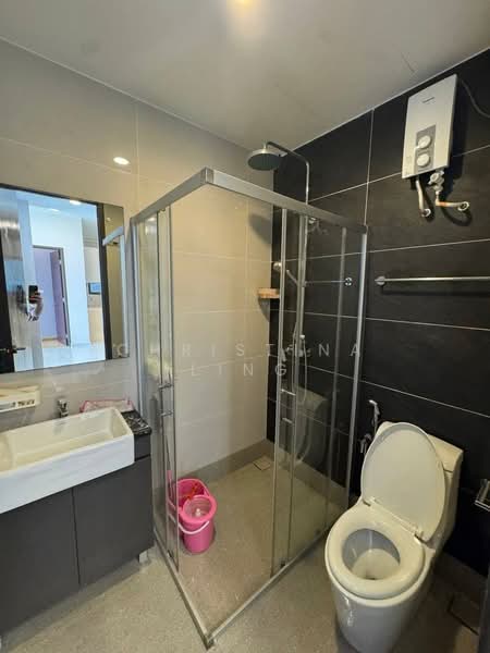 Kondominium untuk Disewa di Amberside @ Country Garden Danga Bay - Christina Ling - PropertyGuru.com.my
