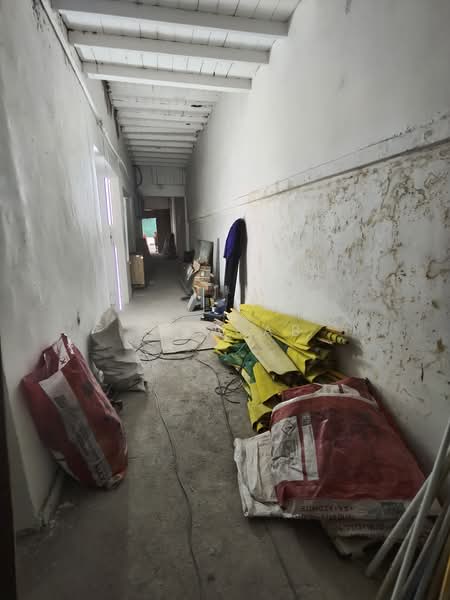 Shop for Rent in KL City Centre (Kuala Lumpur) - Liza AB - Corridor - PropertyGuru.com.my