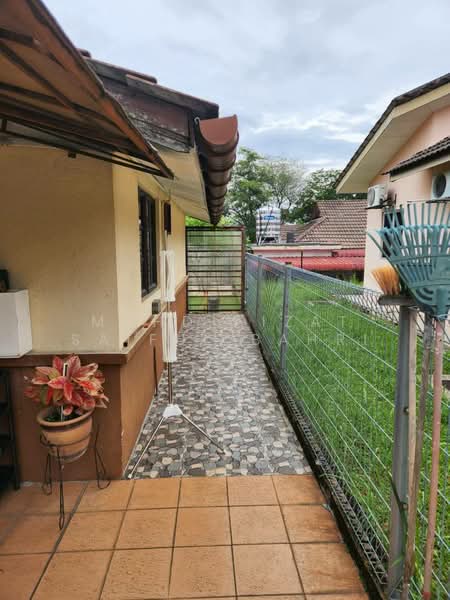 Rumah Banglo untuk Dijual di Bukit Sentosa (Rawang) - Mohd Aizat Saiful Bahri - Exterior - PropertyGuru.com.my