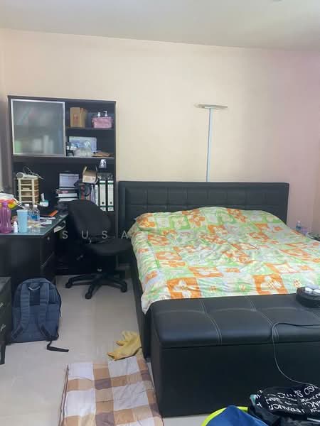 Rumah Berkembar untuk Dijual di Teluk Kumbar (Penang) - Susan Choo - Bedroom - PropertyGuru.com.my